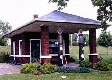 Beautiful Old Gas Stations